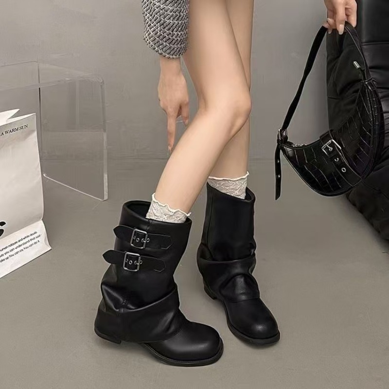 Embroidery Garments - Bottes mi-mollet noires pour femmes, style
