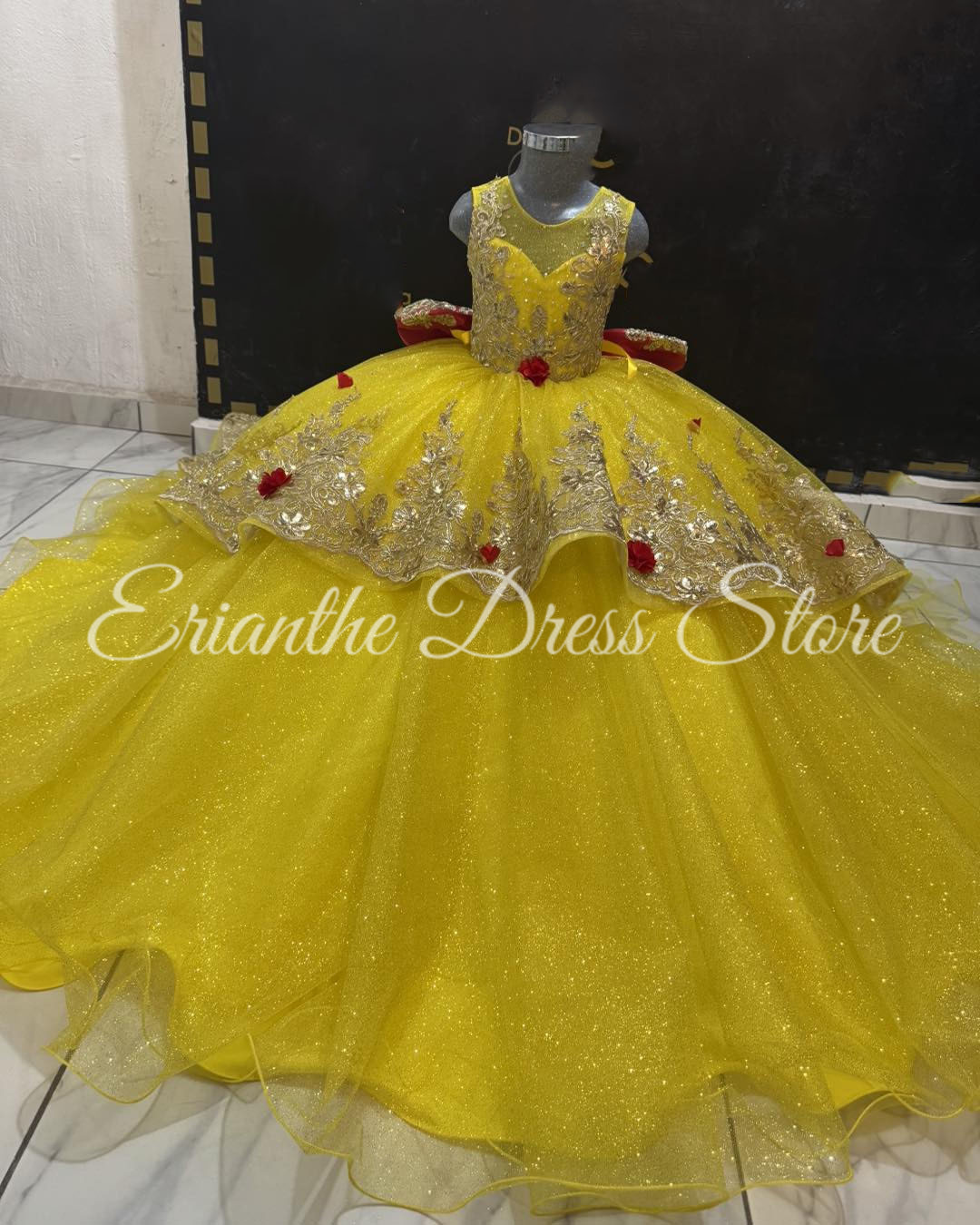 Embroidery Yellow Dress - Robe de demoiselle d'honneur jaune pour