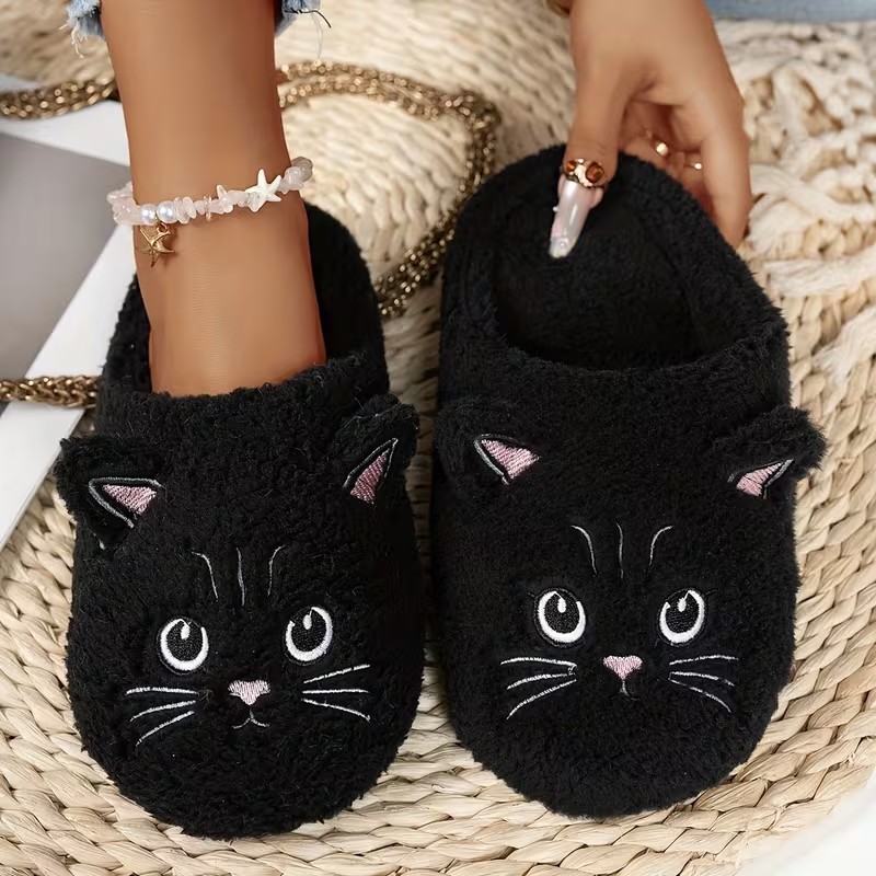 Pantoufles douillettes en pelu - Embroidery Garments avis et prix